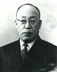 安田慶二
